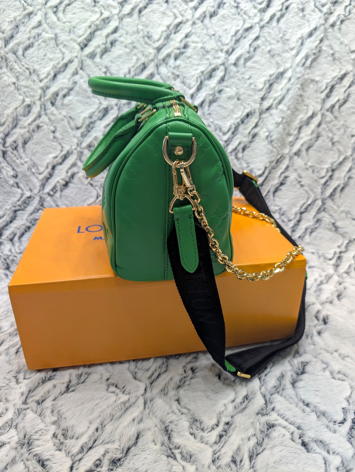 Womens Handbag LV5425 Monogram Speedii